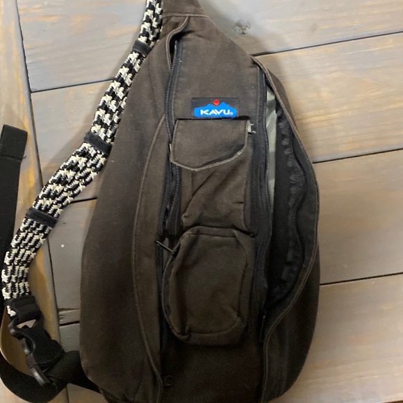 Kavu Bags Kavu Rope Sling Bag Poshmark